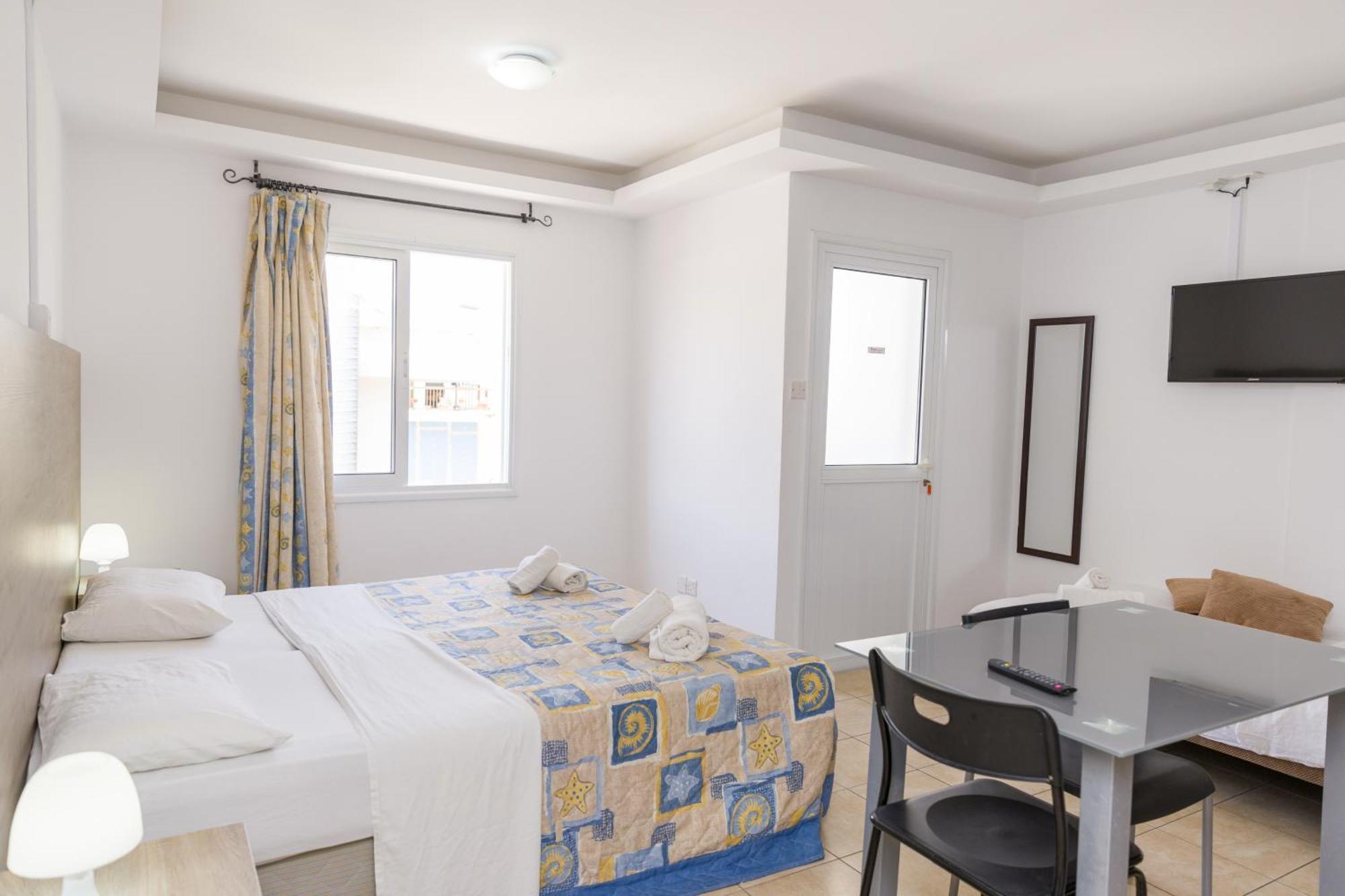 Alecos Hotel Apartments Paphos Exterior foto