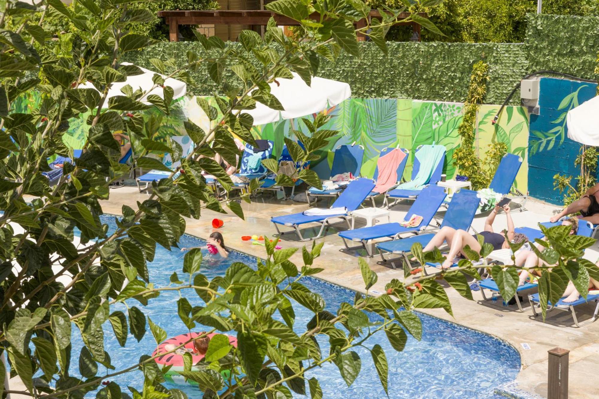Alecos Hotel Apartments Paphos Exterior foto
