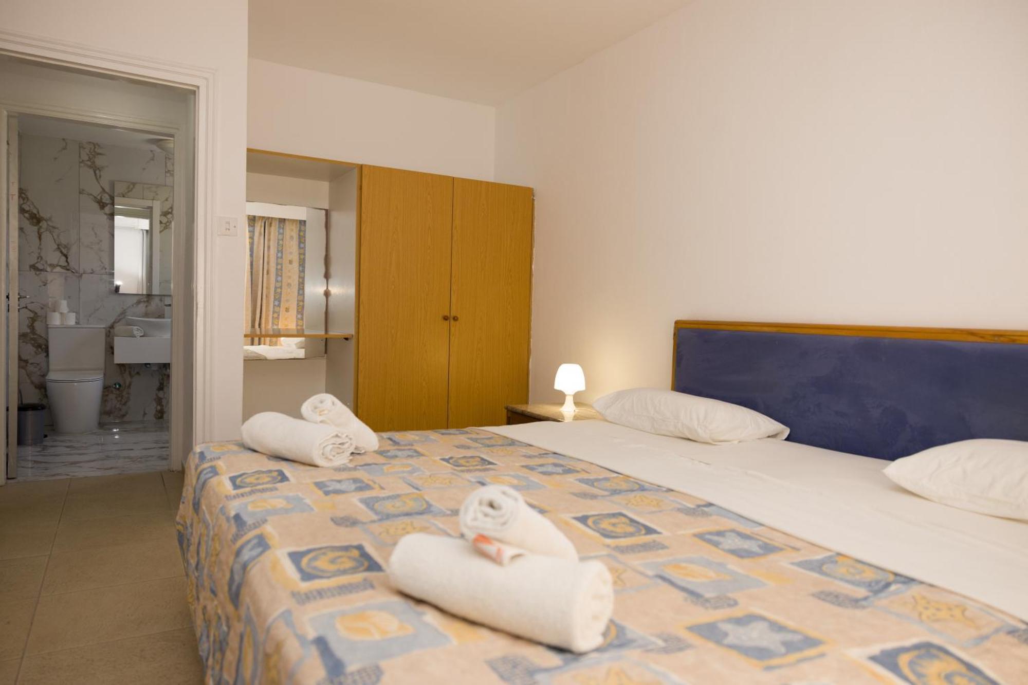 Alecos Hotel Apartments Paphos Exterior foto